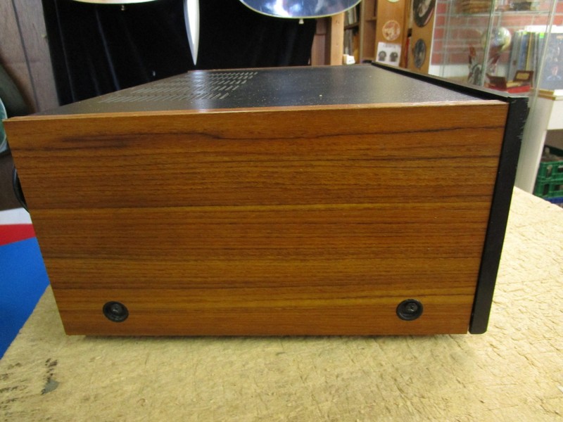 Quadraflex 240 R Receiver - Working - LOCAL PICKUP ONLY gallery