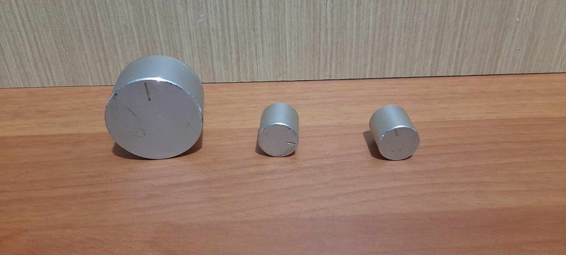 TECHNICS SU-Z2 BIG KNOBS