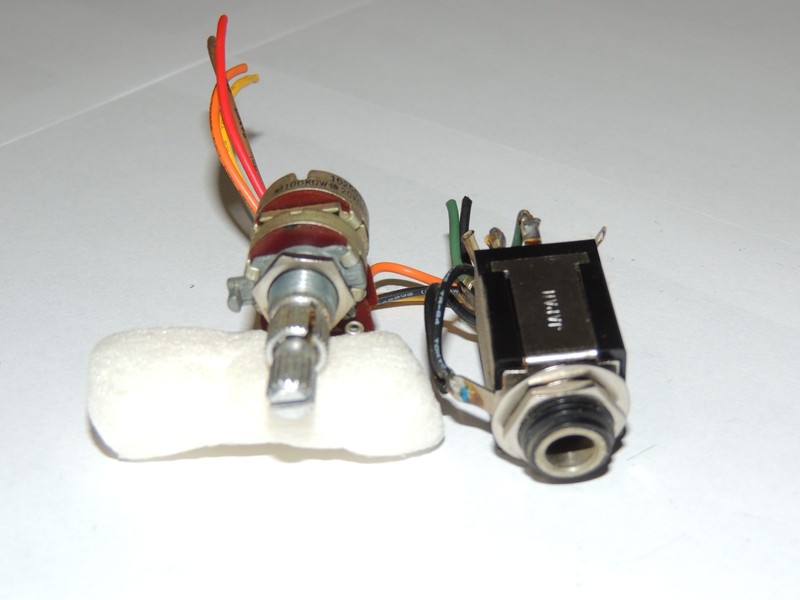 Sansui QRX-8001 QRX-9001 Mic Jack & Mic Volume Rotary Switch 2430170 & 10250