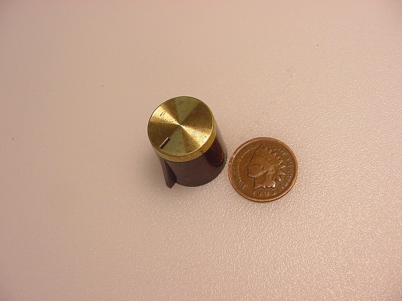 FISHER RECEIVER VINTAGE TRANSISTOR STYLE CONTROL KNOB ***