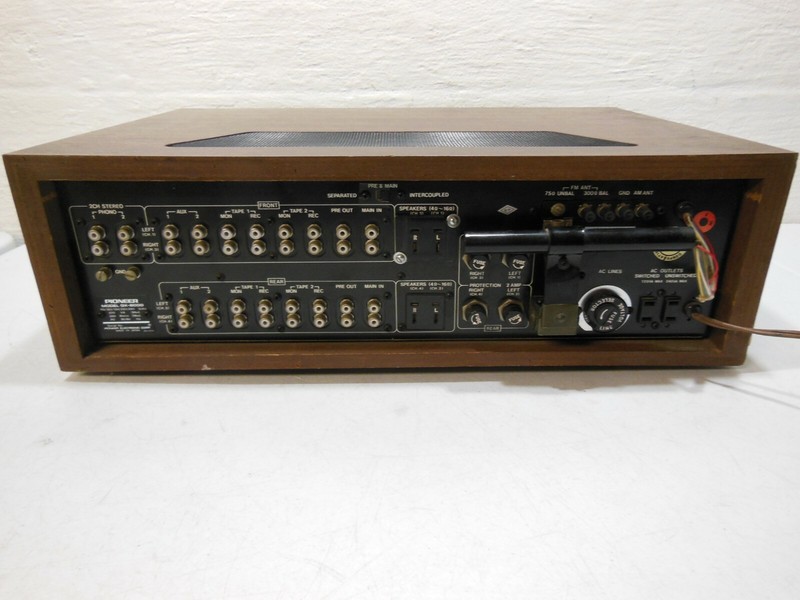 Pioneer QX-8000 4 Channel Receiver gallery