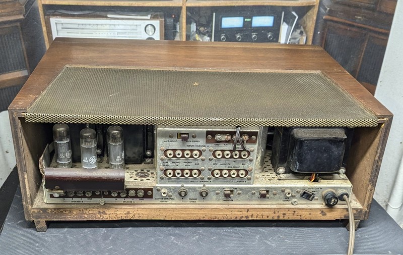 Fisher 500-S tube receiver with wood case gallery