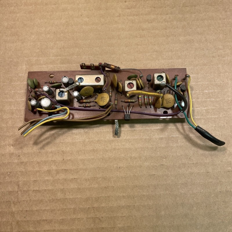 Harman Kardon 930 Stereo Receiver Genuine Parts: AM RF Board