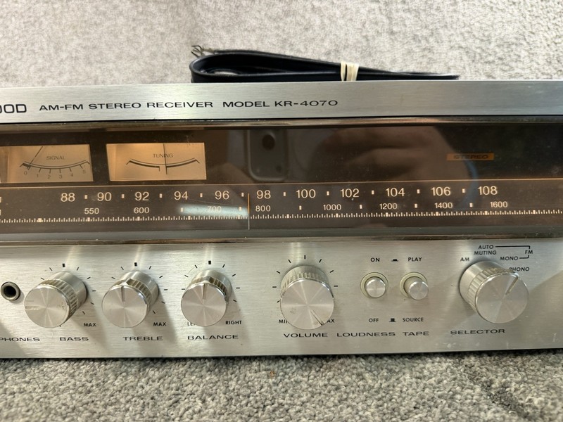 Kenwood KR-4070 AM/FM Stereo Receiver Perfect Working Condition gallery
