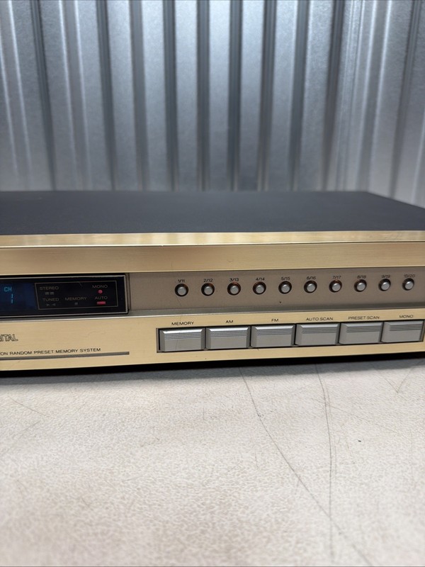 Marantz TR 2242 SG Tuner Collector’s Edition Series AM/FM Gold - Working! gallery