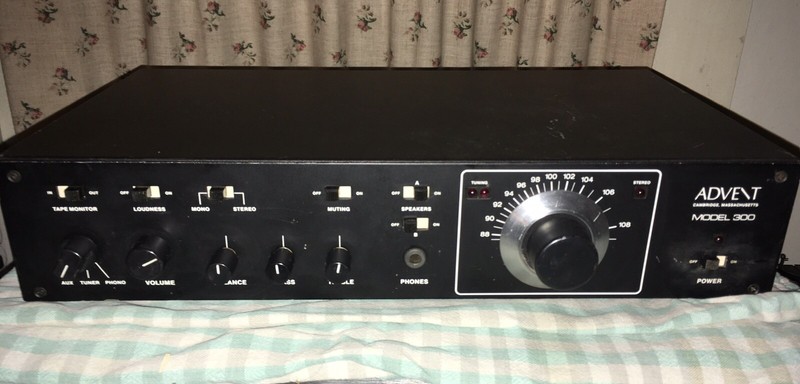 Vintage late 1970’s Advent Model 300 Receiver