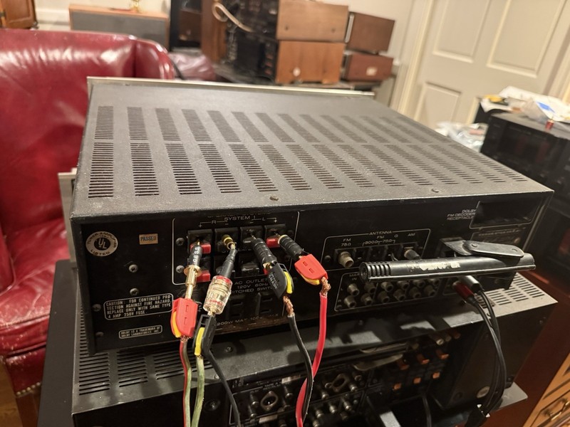 Marantz 2238B Stereo Receiver. PRO Serviced. Clean, Excellent. New LEDs. gallery