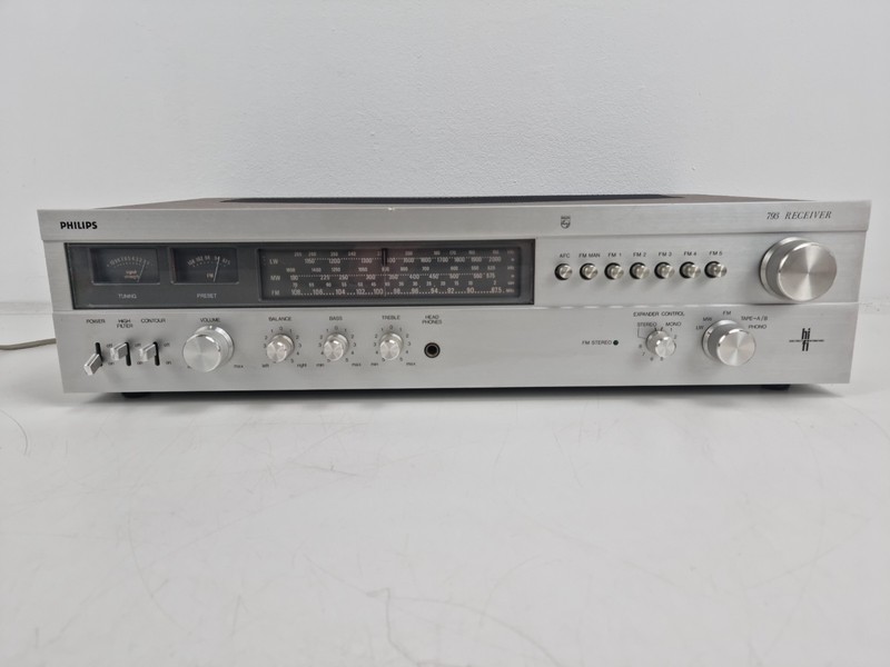 Philips 793 Receiver – With new power cable