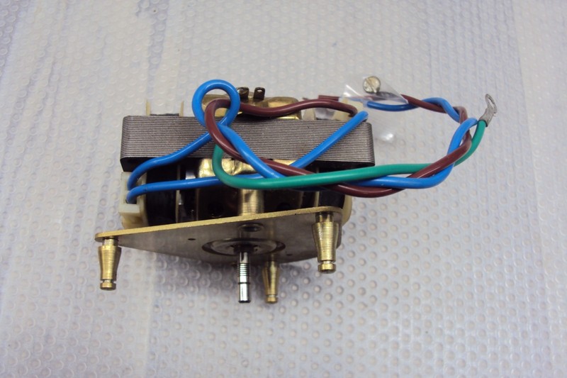 Garrard Model 3000 Original Turntable Motor. Tested Parting Out Entire 3000 gallery