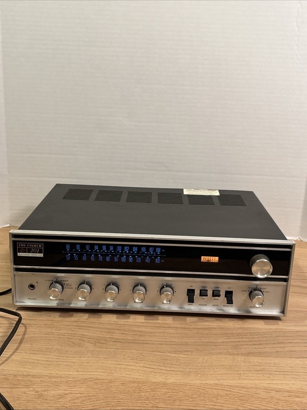 Fisher 201 Futura Series AM-FM vintage Stereo Receiver Tested Nice !!