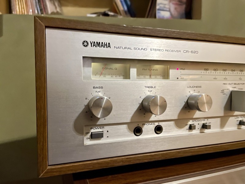 YAMAHA CR-620 AM/FM STEREO RECEIVER - Serviced and Re-capped gallery