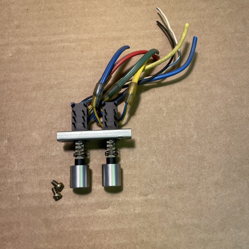 Kenwood KR-6600 Receiver Parts: Mono Loudness Switch Housing