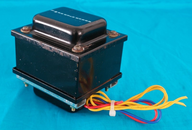 Vintage Marantz Model 2220B FM/AM Receiver Parts : Power Transformer gallery