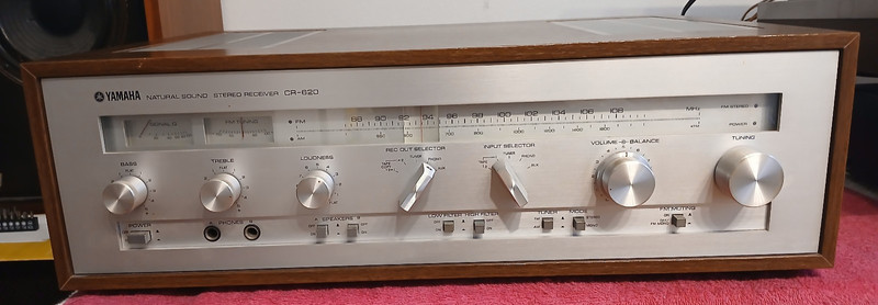 Yamaha CR-620 Receiver – Near Pristine Condition – Tested & Works – See Video