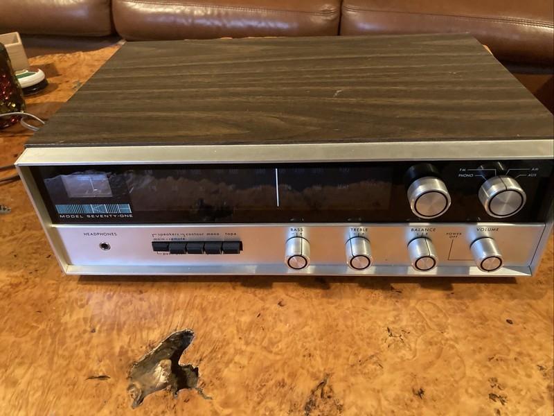 Vintage KLH Model Seventy-One AM/FM Solid‑State Stereo Receiver Wood Cabinet