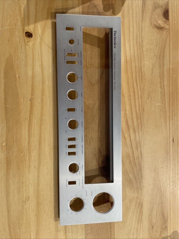 Technics SA-303 Receiver faceplate