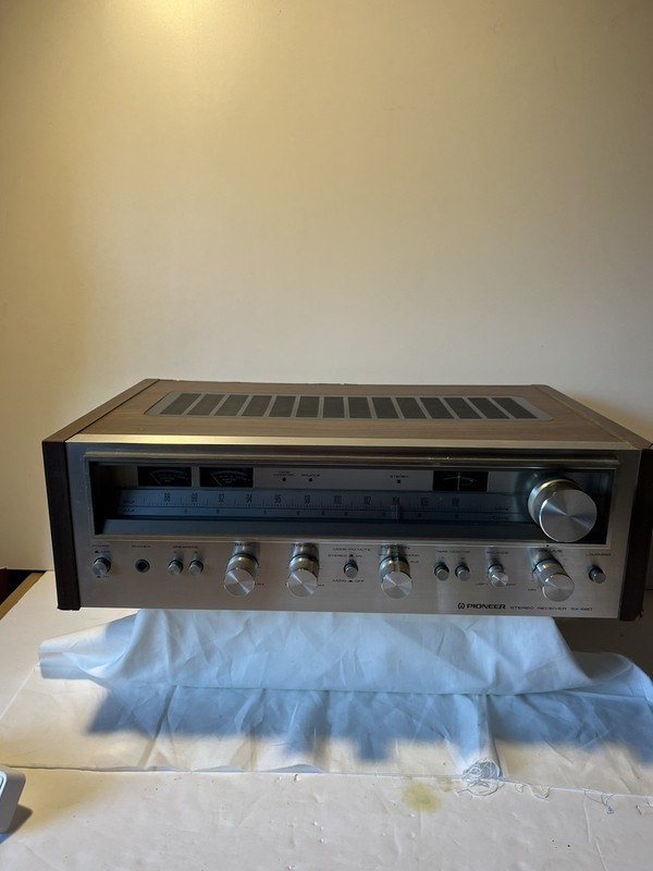 Pioneer SX 680 AM/FM Stereo Receiver Vintage Silver Woodgrain *TESTED WORKING