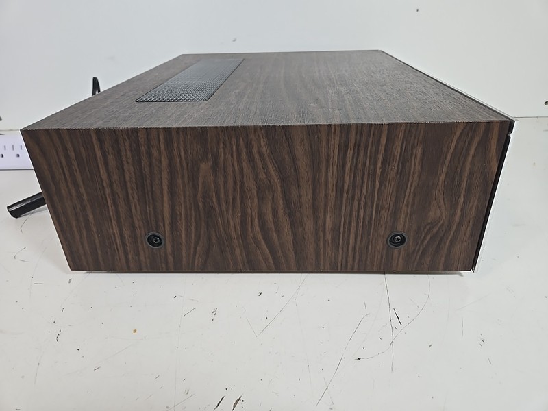 Vintage Scott R327 Stereo Receiver - Wood Grain - gallery