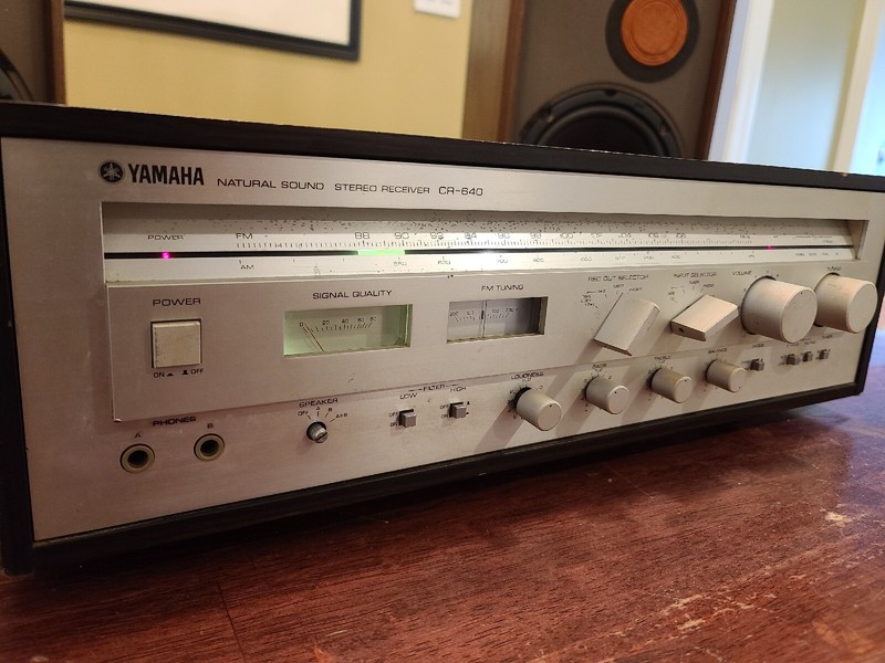 YAMAHA CR-640 Stereo Receiver Made in Japan USED Powers On/Sold AS-IS/For Parts gallery