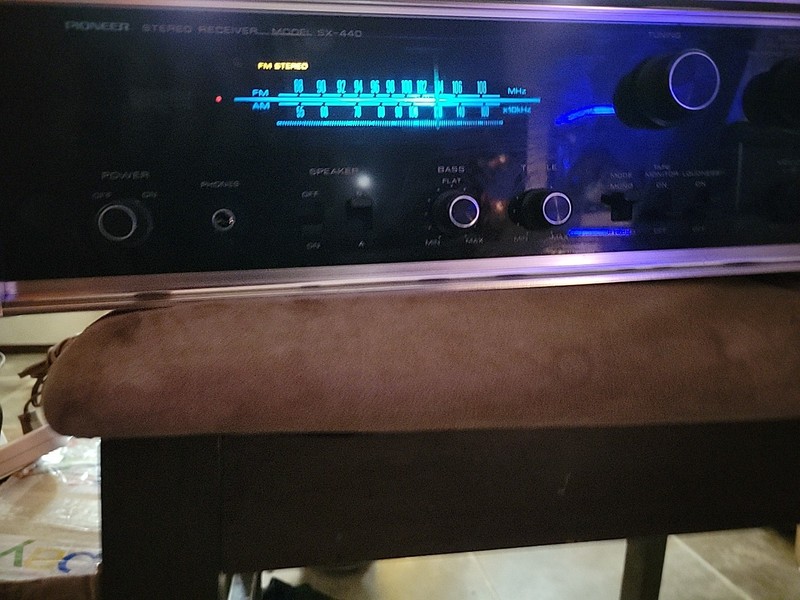 Pioneer SX-440 Stereo Receiver gallery