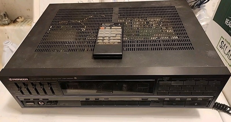 Vintage Pioneer VSX-2000 A/V Stereo Receiver, 50W Per Channel w/Remote Control