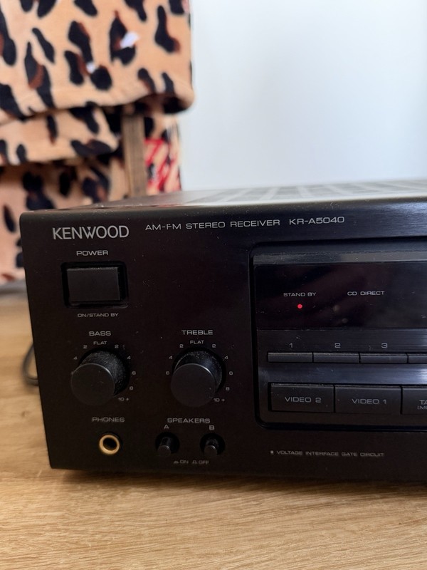 Kenwood KR-A5040 Stereo Receiver Turns On Needs Speaker For Further Testing gallery