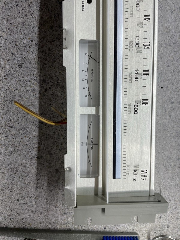 Technics SA 600 Radio Plate And Glass And Tuner Nettle And VU Meters Both gallery