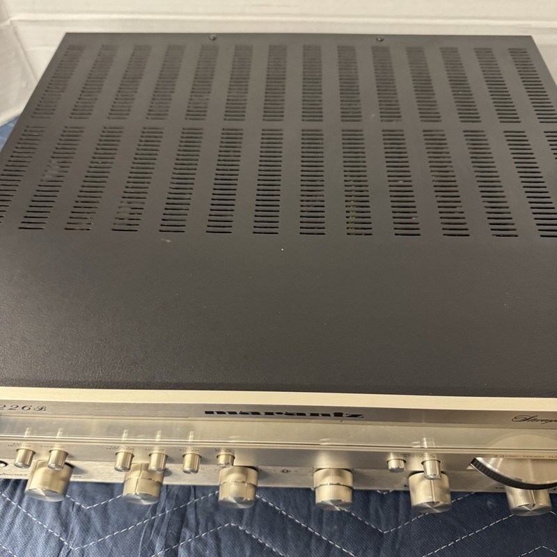 MARANTZ 2226B VINTAGE AM/FM STEREO RECEIVER - SERVICED - CLEANED - TESTED gallery