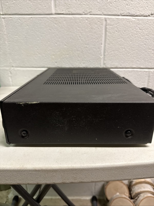 NAD 7220PE High-Fidelity Stereo Receiver gallery