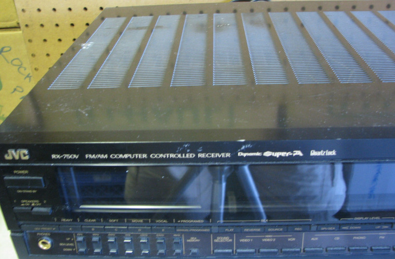 Vintage JVC RX-750V FM/AM COMPUTER CONTROLLED RECEIVER .. DYNAMIC QUARTZ LOCK gallery