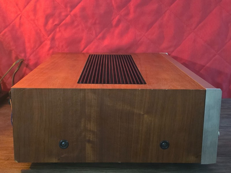 Realistic STA 84 AM/FM Stereo Receiver - Silver Face - Clean! Working! gallery