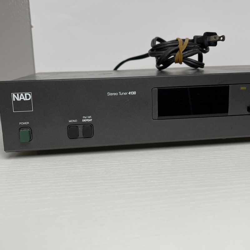 NAD Stereo AM/FM Tuner 4130 WORKS gallery