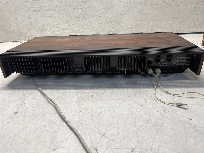 Bang and Olufsen Beomaster 4000 Receiver As-Is gallery