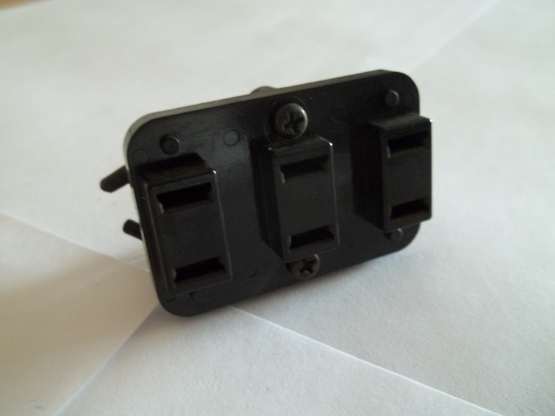 Pioneer SA-608 SA-5800   AC Socket (AC Outlets.)   AKP-032