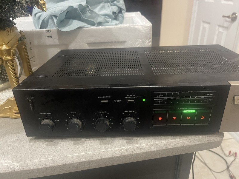 VINTAGE Pioneer Stereo Amplifier RECEIVER SA-730 gallery