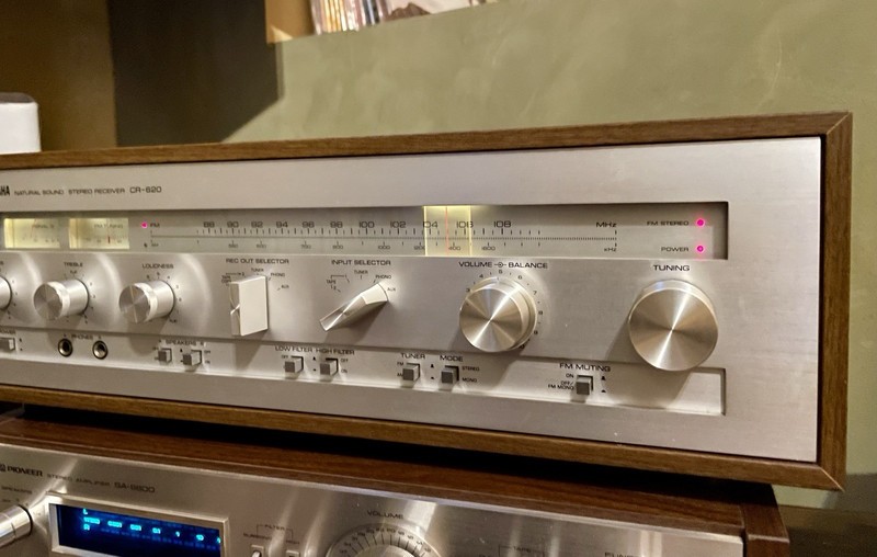 YAMAHA CR-620 AM/FM STEREO RECEIVER - Serviced and Re-capped gallery
