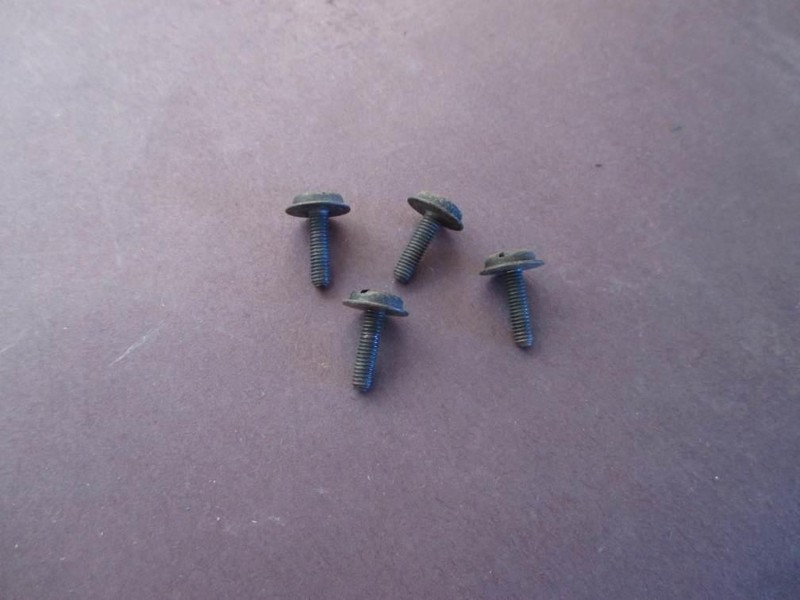 Pioneer QX-4000 Receiver Case Screws – Screws Only