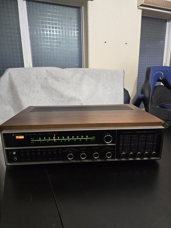 Nivico FM AM Stereo Receiver Model 5030u By JVC. Very Nice Condition Works Great