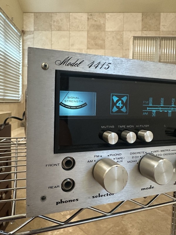 Vintage Marantz 4415 Quadradial 4 Receiver Quadraphonic Stereo Amp gallery