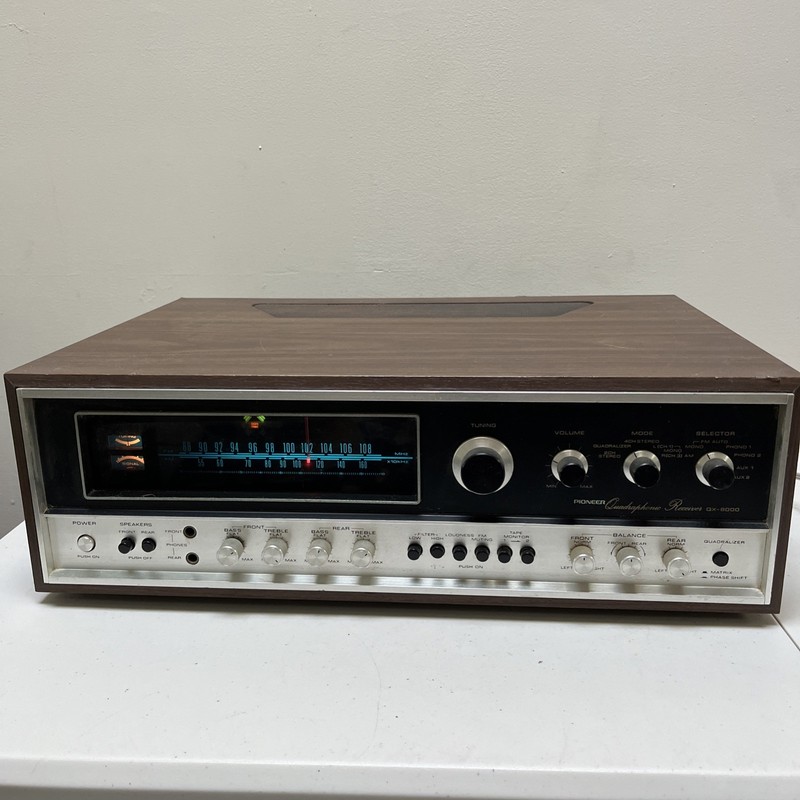 Vintage Pioneer QX-8000 AM/FM Quadraphonic Receiver Untested