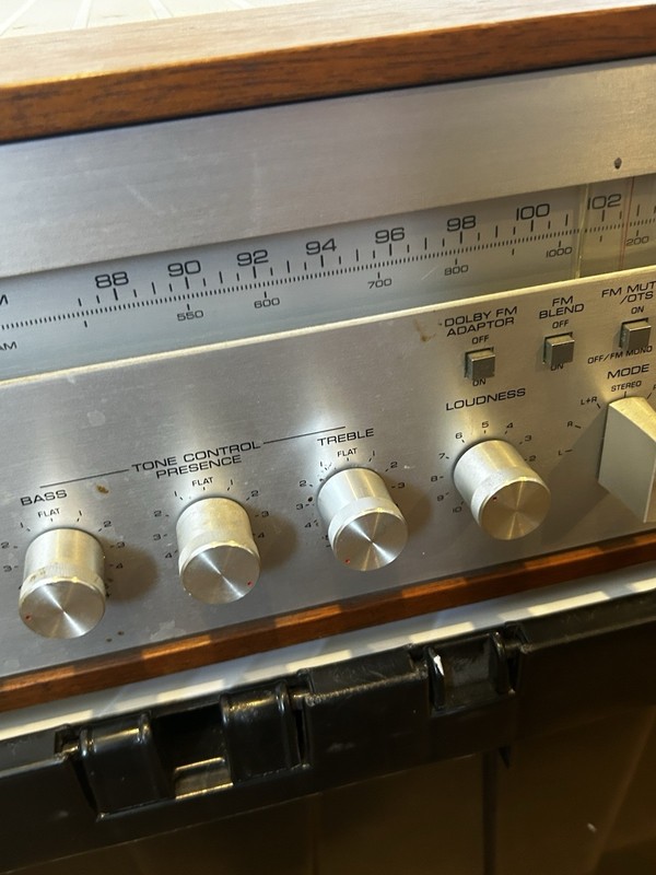 Vintage Yamaha CR-1020 AM/FM Natural Sound Stereo Receiver Read gallery