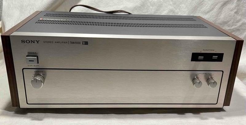 Rare Sony TAN-5550 VFET Stereo Power Amplifier Tested Good for Restoration