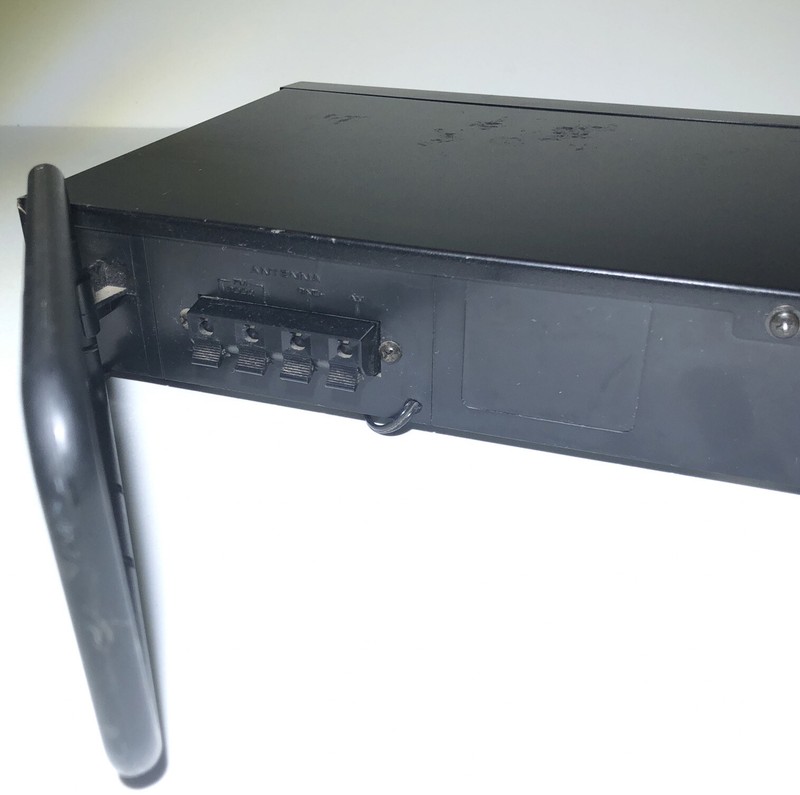 Fisher AM/FM Stereo Synthetizer Tuner FM-39 gallery