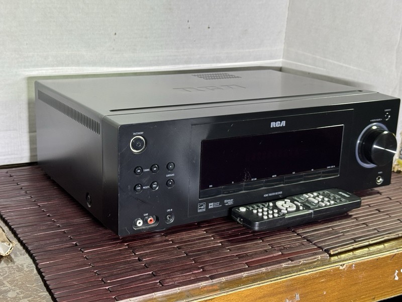RCA RT2770R - Home Theatre Receiver - With Remote/Manuel -Tested & Works- gallery