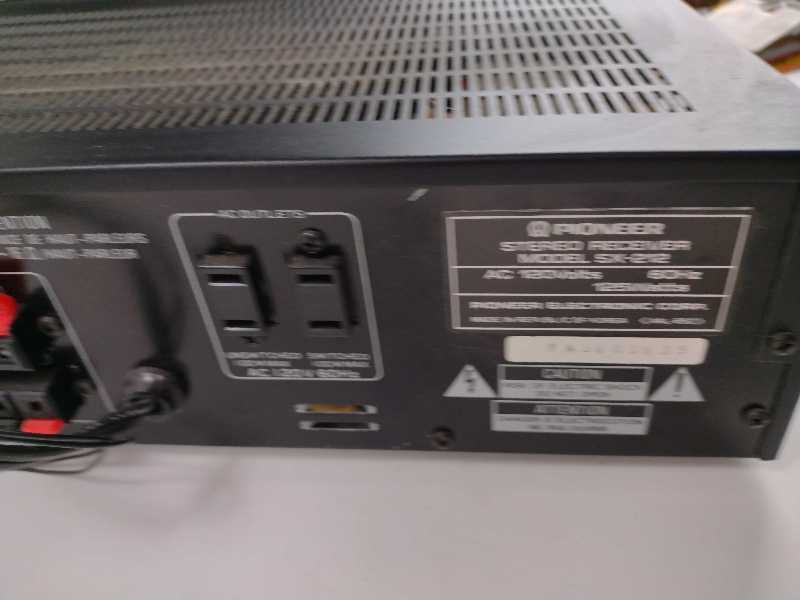 Vintage Pioneer SX-212 Integrated Amplifier / Receiver - tested and working gallery