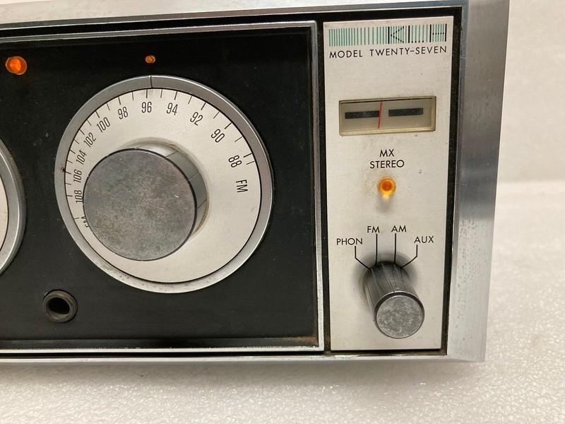 KLH Model Twenty Seven AM FM Receiver gallery