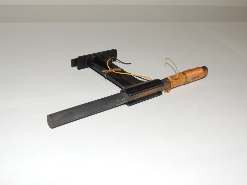 Sansui G-3000 AM Bar Antenna & Holder Assembly 4200750 & 5289170 gallery