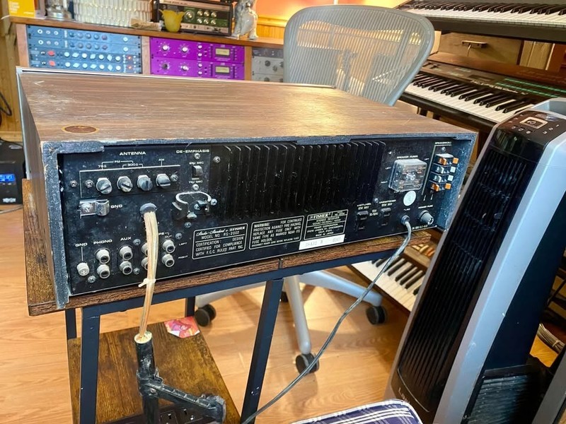 Fisher RS-2002 Stereo Receiver Tested & Working - Warm 80s Sound gallery