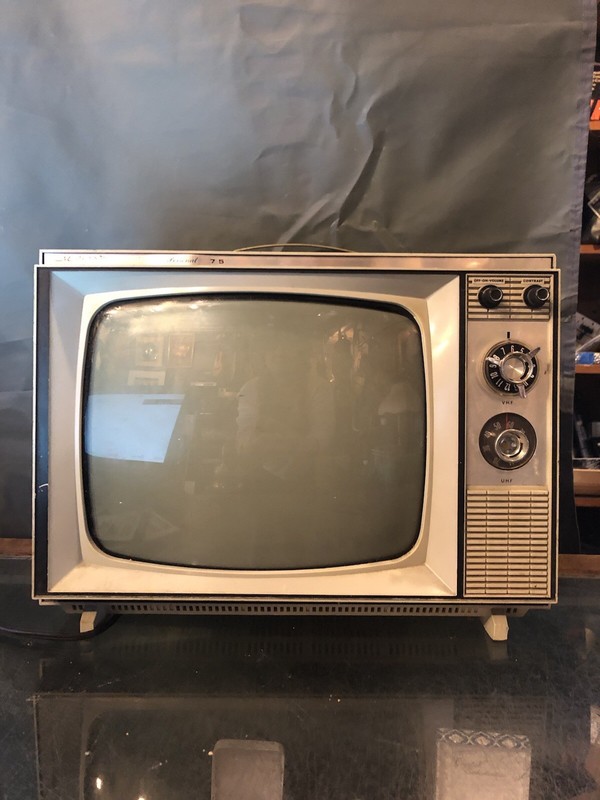 Vintage Midland CRT Television Receiver 15-112 gallery