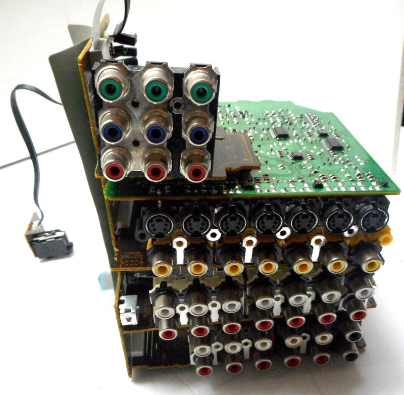 YAMAHA HTR-5660 RECEIVER - INPUT JACKS BOARD - PARTING OUT